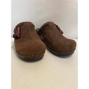 Dansco clog women’s size 39 brown leather with tassel,‎  slip on